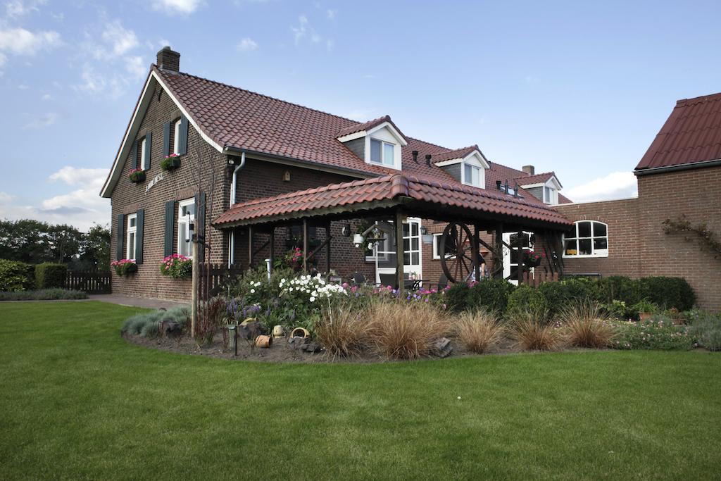 Bed&Breakfast 'Het Oude Nest' Kessel  Exterior foto